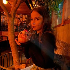 Meet your Posher, Haley